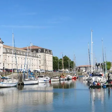 Apartament La Fayette 2*, Meuble Confort Avec Vue Sur Le Port *